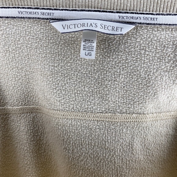 Victoria’s Secret Cropped Shirt Size L - Picture 3 of 4